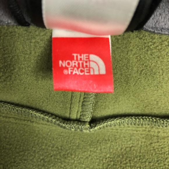 Women’s The North Face Zip Up Jacket - Picture 8 of 10